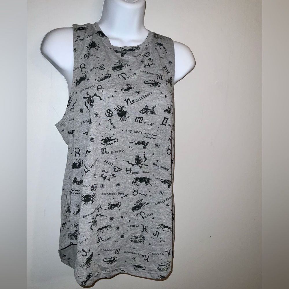 Black & Gray Relaxed Fit Sleeveless Zodiac Astrology Tee Sz L - Picture 2 of 8